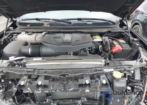 2024 Jeep Wagoneer L Series Ii z USA, uszkodzony, nr VIN 1C4SJRBP2RS178045